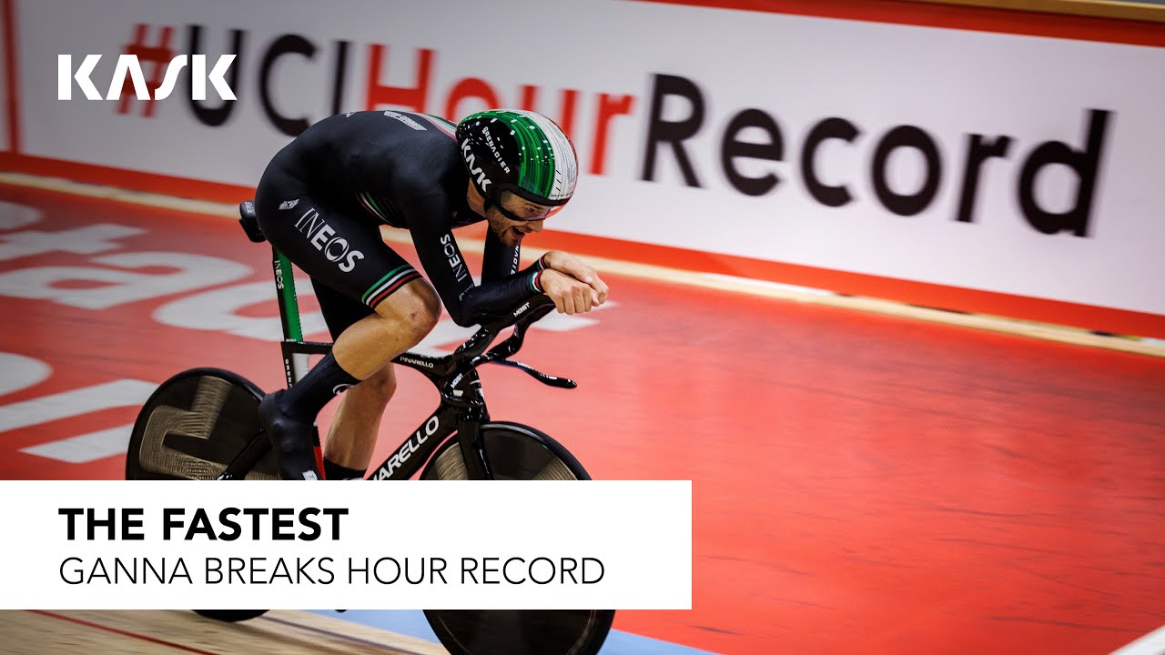 🕑 Ganna beats the UCI Hour Record wearing KASK Bambino Pro ⚡